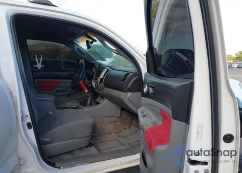 2009 Toyota Tacoma Base V6 z USA, uszkodzony, nr VIN 5TELU42N79Z603414